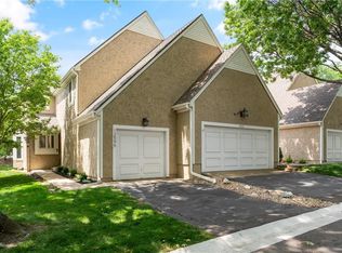 12595 Broadmoor St, Overland Park, KS 66209