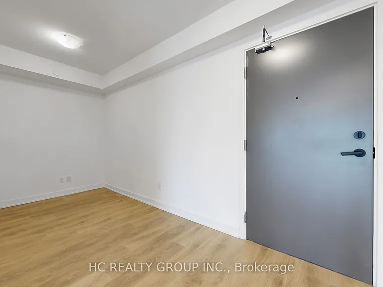 2031 Kennedy Rd #920 — Photo 17