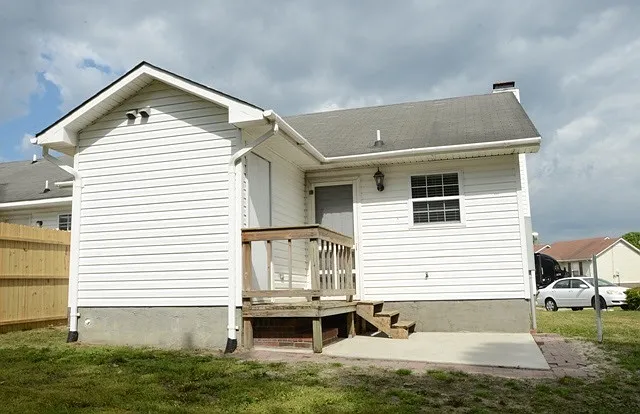 122 Creekview Dr — Photo 30