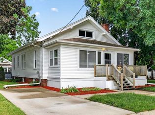 516 N Walnut St, Janesville, WI 53548