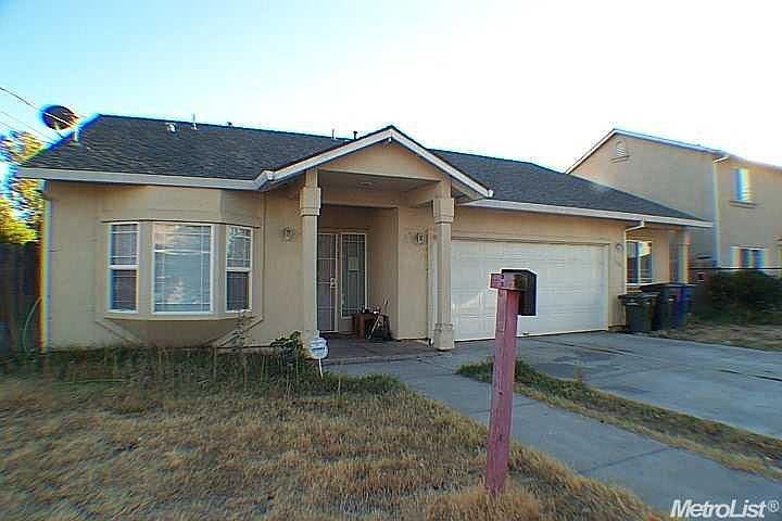 1st image of 1006 Roanoke Ave