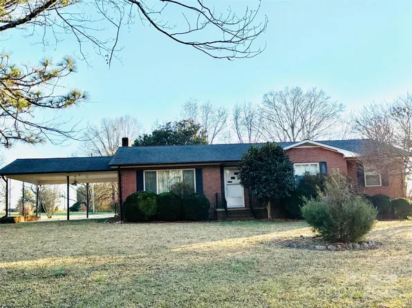 150 Old Georgia Rd, Statesville, NC 28625