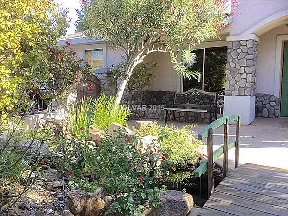 3rd image of 3144 W Cereus Ave