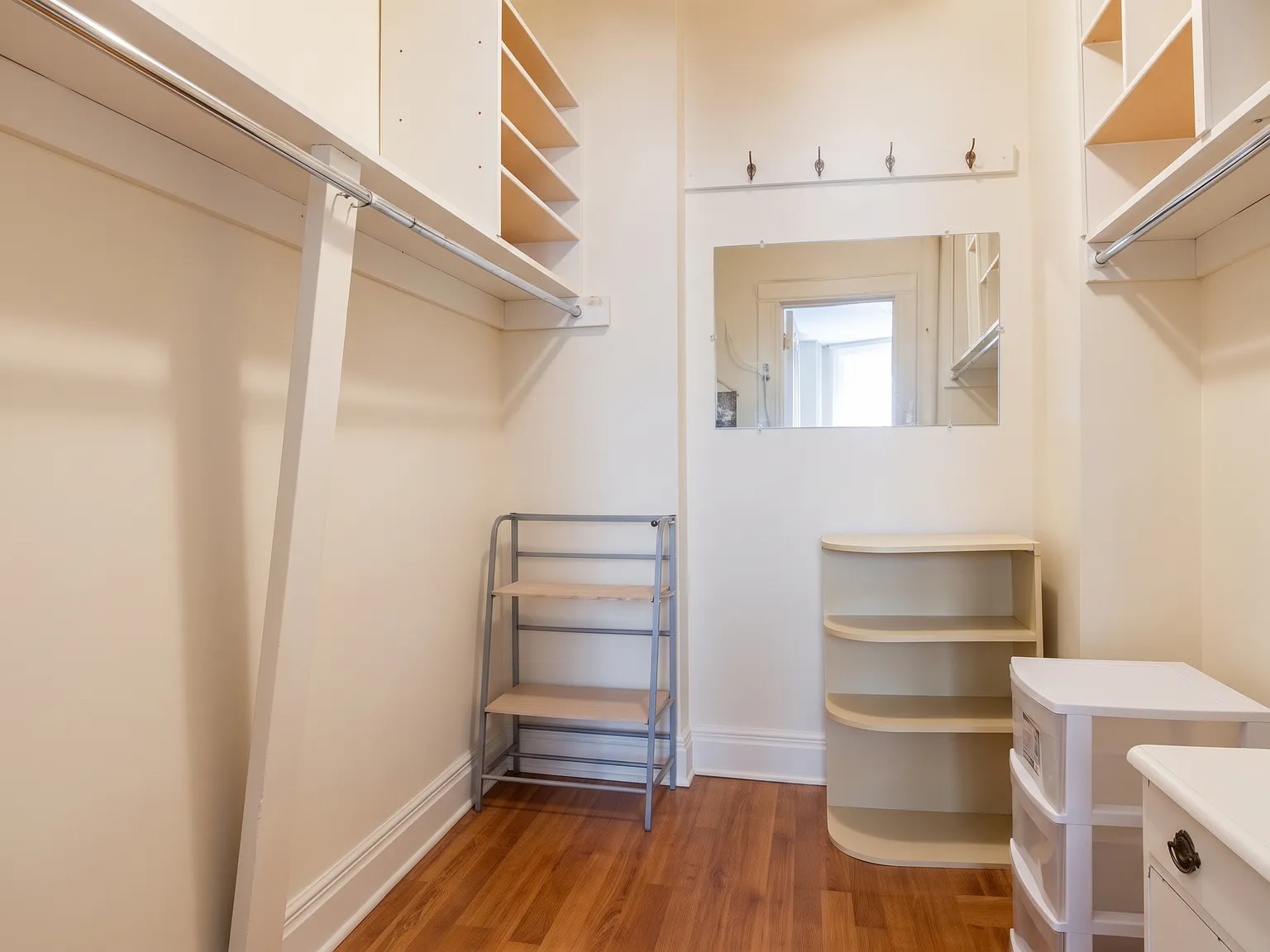 1 bed, 525 sqft, $2,799 — Photo 4