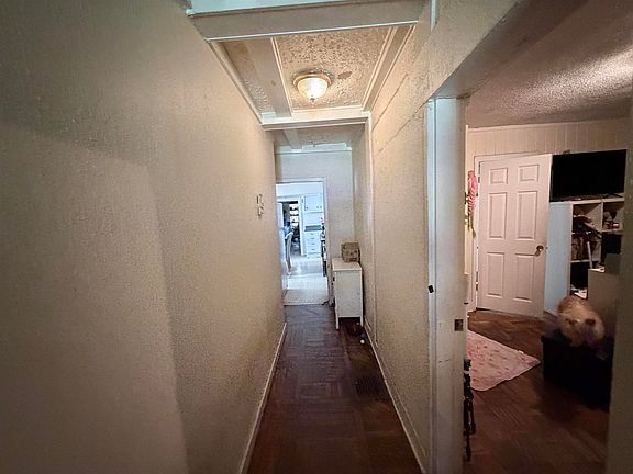 3rd image of 3569 Douglass Ave