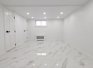 105-49 63rd Ave #1B, Forest Hills, NY 11375
