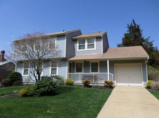 349 Ashford Rd, Toms River, NJ 08755