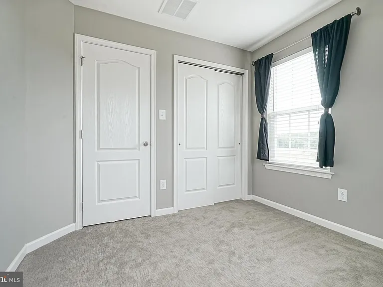 465 Wistar Pl — Photo 19