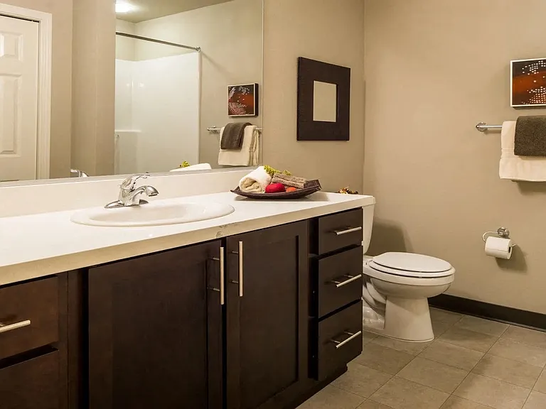West Parc — Photo 15