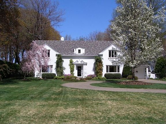 2nd image of 1540 S Shore Dr