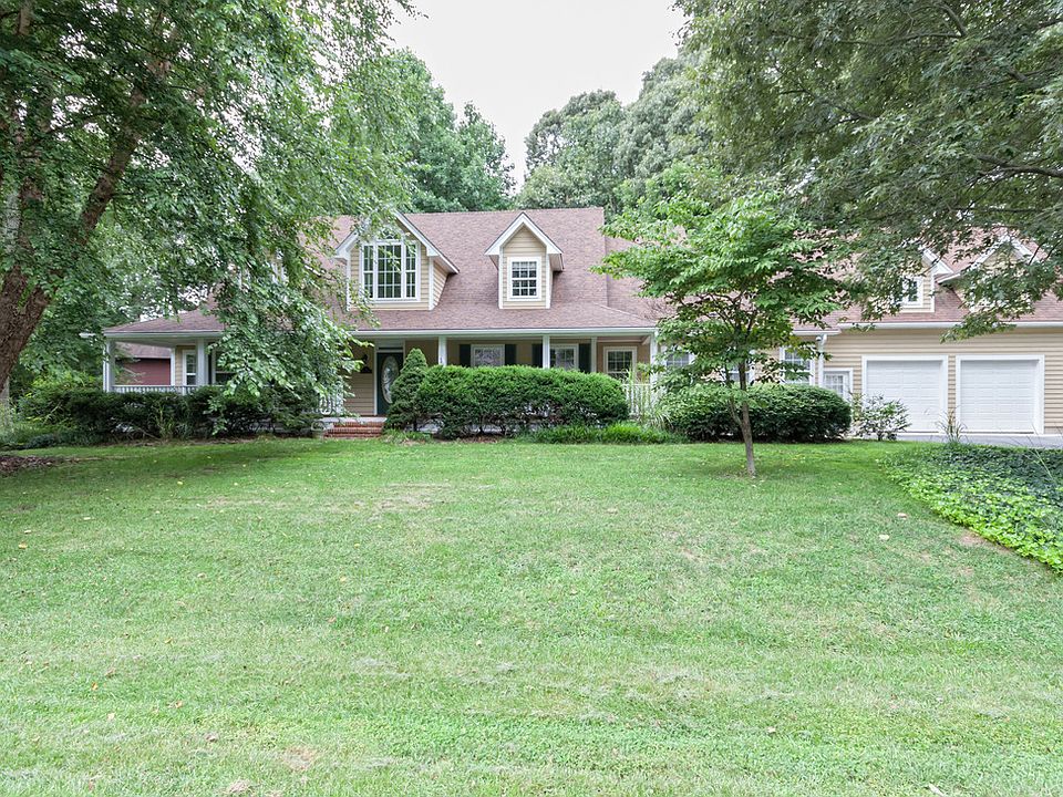 1st image of 9 Kings Creek Cir