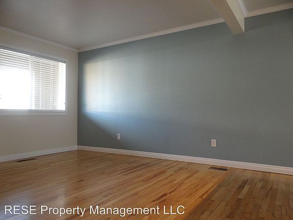 2nd image of 650 N 300 W APT 246
