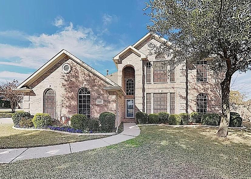 1st image of 200 Flagstone Dr