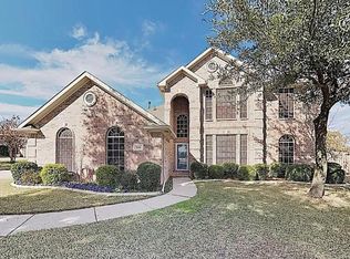 200 Flagstone Dr, Burleson, TX 76028