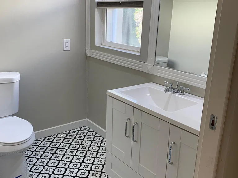 3275 Brockton Ave — Photo 18