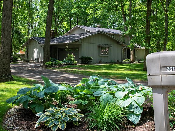 2nd image of 26175 Diana Dr
