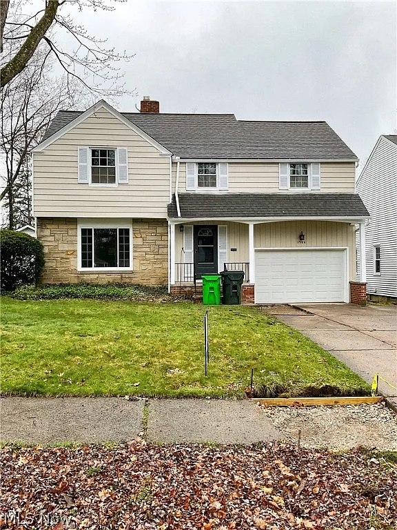 1566 Laclede Rd photo 1