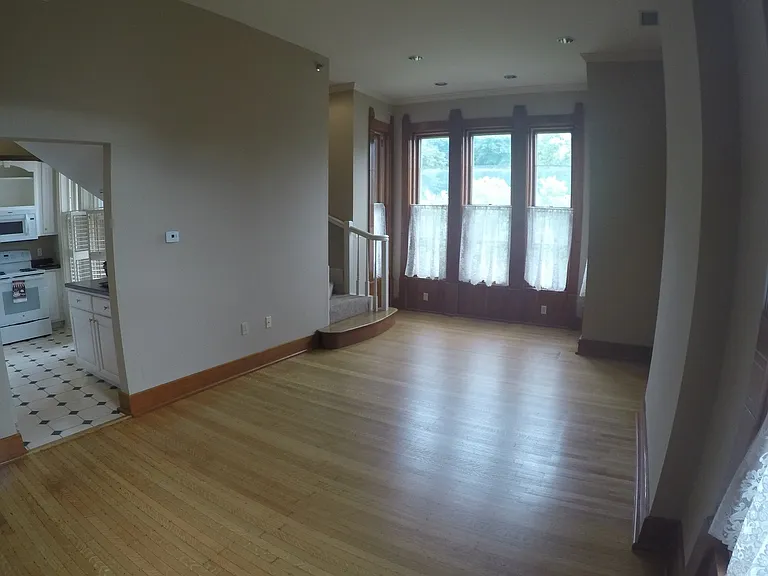 904 South St — Photo 12