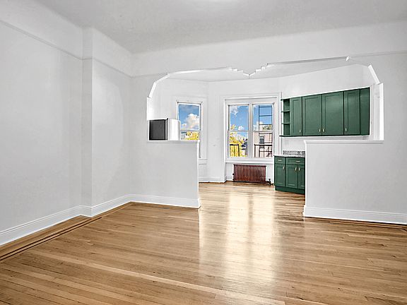 5th image of 95 1st Pl APT 3