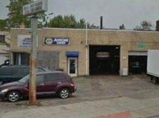 2214 Genesee St, Buffalo, NY 14211