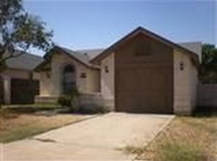5818 Dogwood Rd, Laredo, TX 78041
