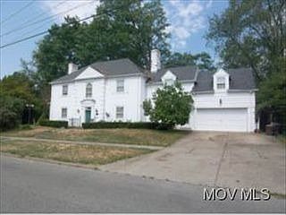 1st image of 2301 Plum St