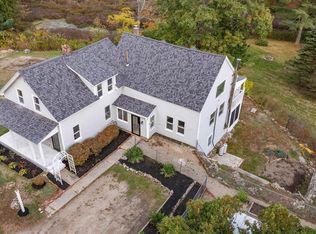 51 Chester Rd, Derry, NH 03038