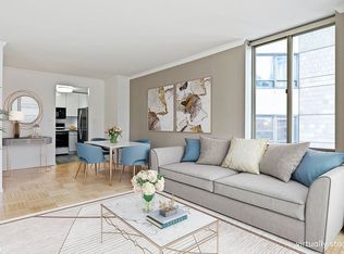 236 E 47th St APT 21B, New York, NY