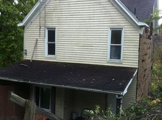 540 W Main St, Grafton, WV 26354