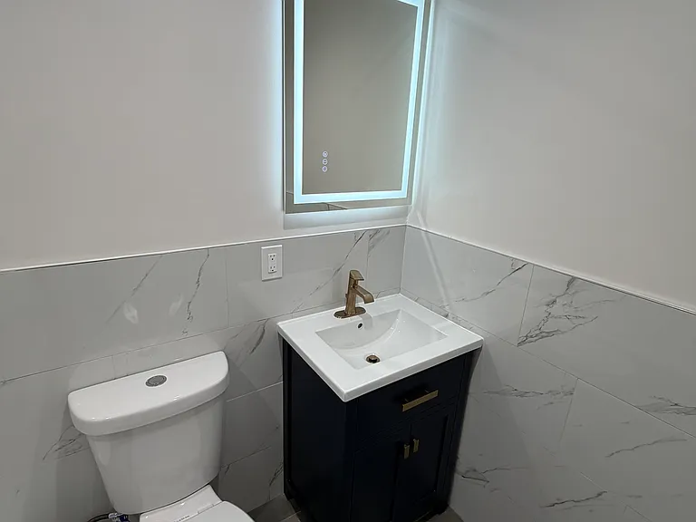 418 Avon Ave #3 — Photo 15