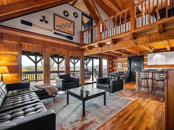 11th image of 1019 Moonside Ln