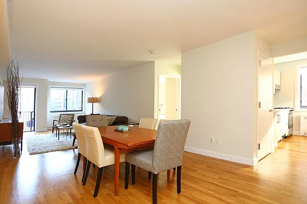 Rented by Stonehenge NYC LLC | media 3