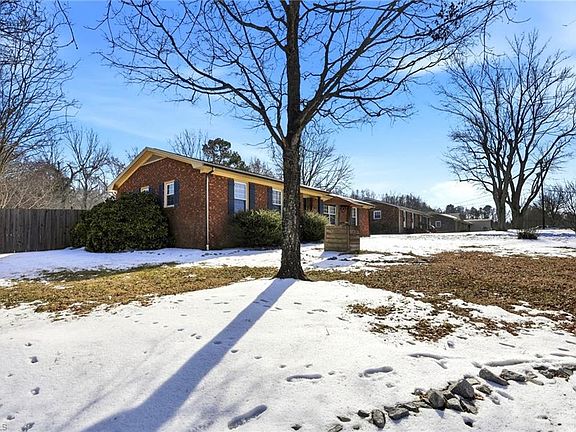 4th image of 6001 Siler Rd