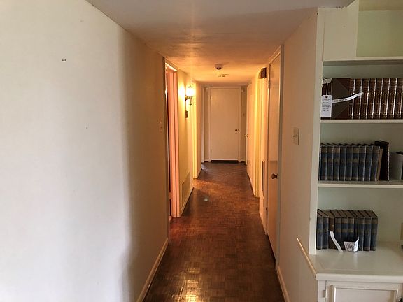 5th image of 2808 Sentinel Dr