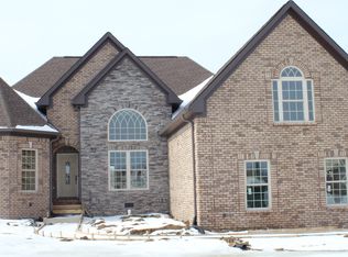 4007 Sheffield Ln, Greenbrier, TN 37073