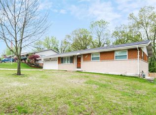 4100 Northern Aire Dr, Saint Louis, MO 63125