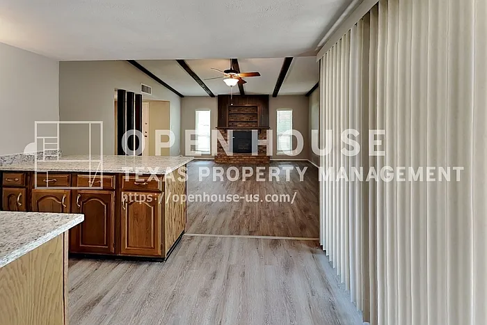 4420 Campion Ln — Photo 17