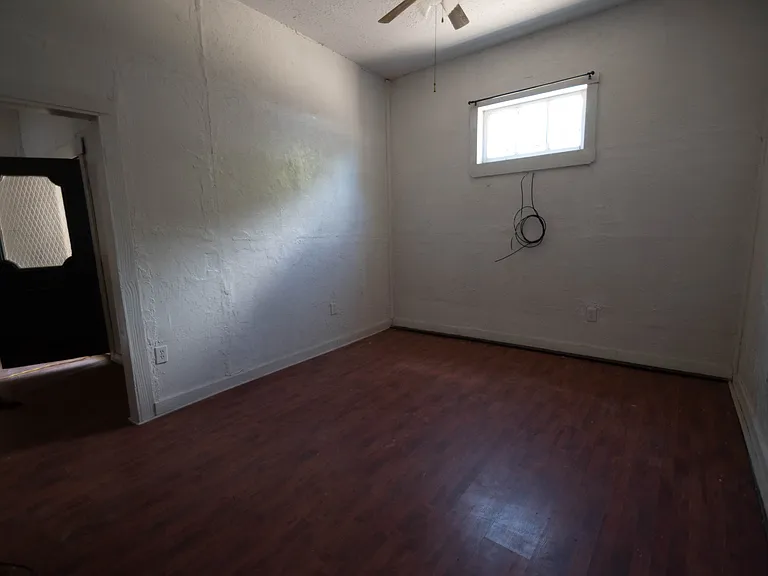 5420 County Road 2526 — Photo 6