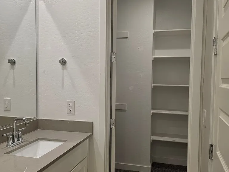 4134 E Pinto Dr — Photo 8