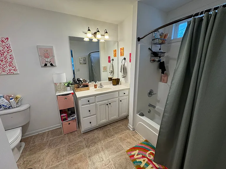 128 N Peter St — Photo 15
