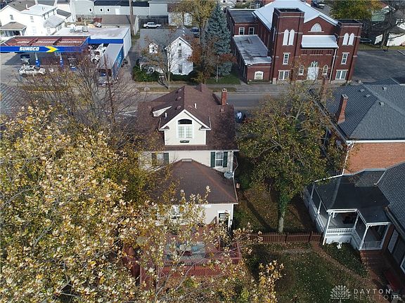 3rd image of 123 E Market St