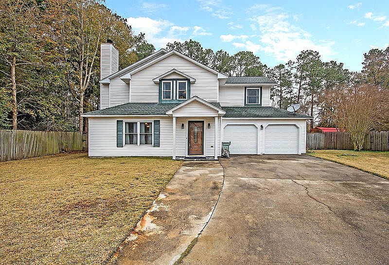 1st image of 135 Trestlewood Dr