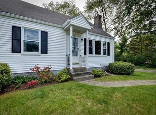 11 Green St, Natick, MA 01760