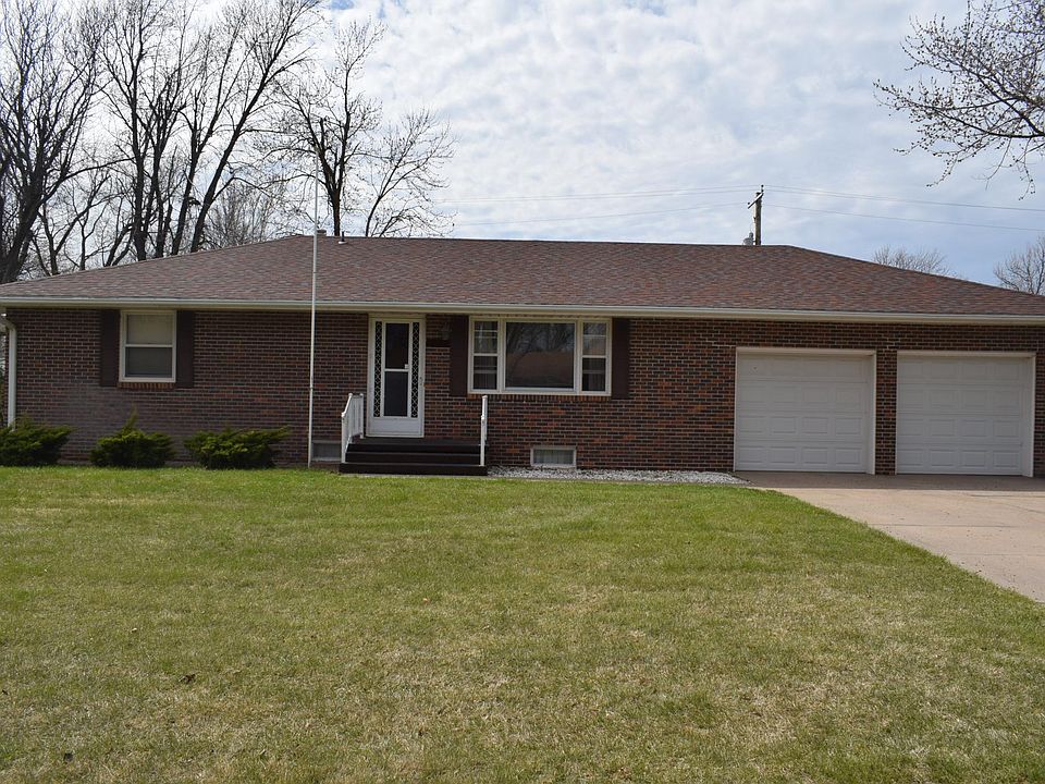 1st image of 3315 Clove Cir