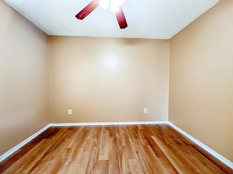 3406 Bamboo Ln — Photo 22
