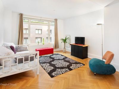 205 W 76th St APT 1202, New York, NY, 10023