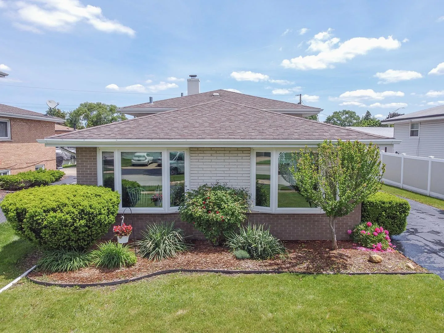 8249 Meade Ave photo 1