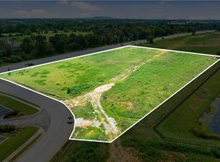 190 S Bloomington St, Lowell, AR 72745