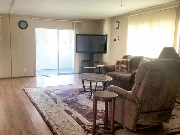3rd image of 173 Juniper Dr W