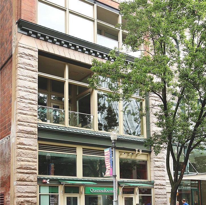1st image of 941 Penn Ave APT 202